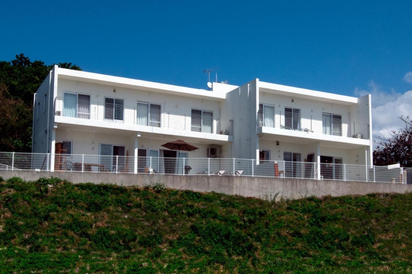 Okinawa Milky Way Vila Yomitan Exterior foto