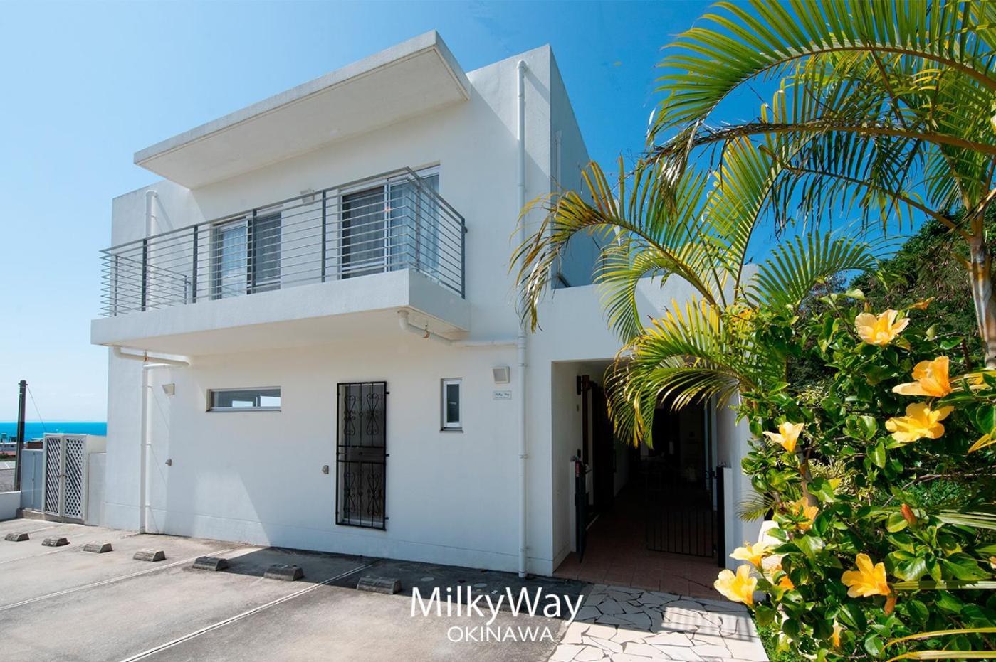 Okinawa Milky Way Vila Yomitan Exterior foto